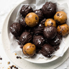 Healthy Cookie Dough Bites