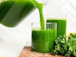 How To Make Green Juice In Your Blender - The Healthy Maven